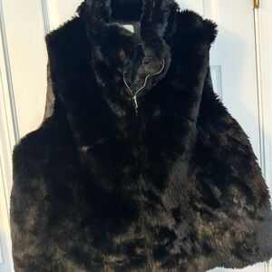 Elie Tahari Black Faux Fur Women's Labeled Quilted Coat Interior